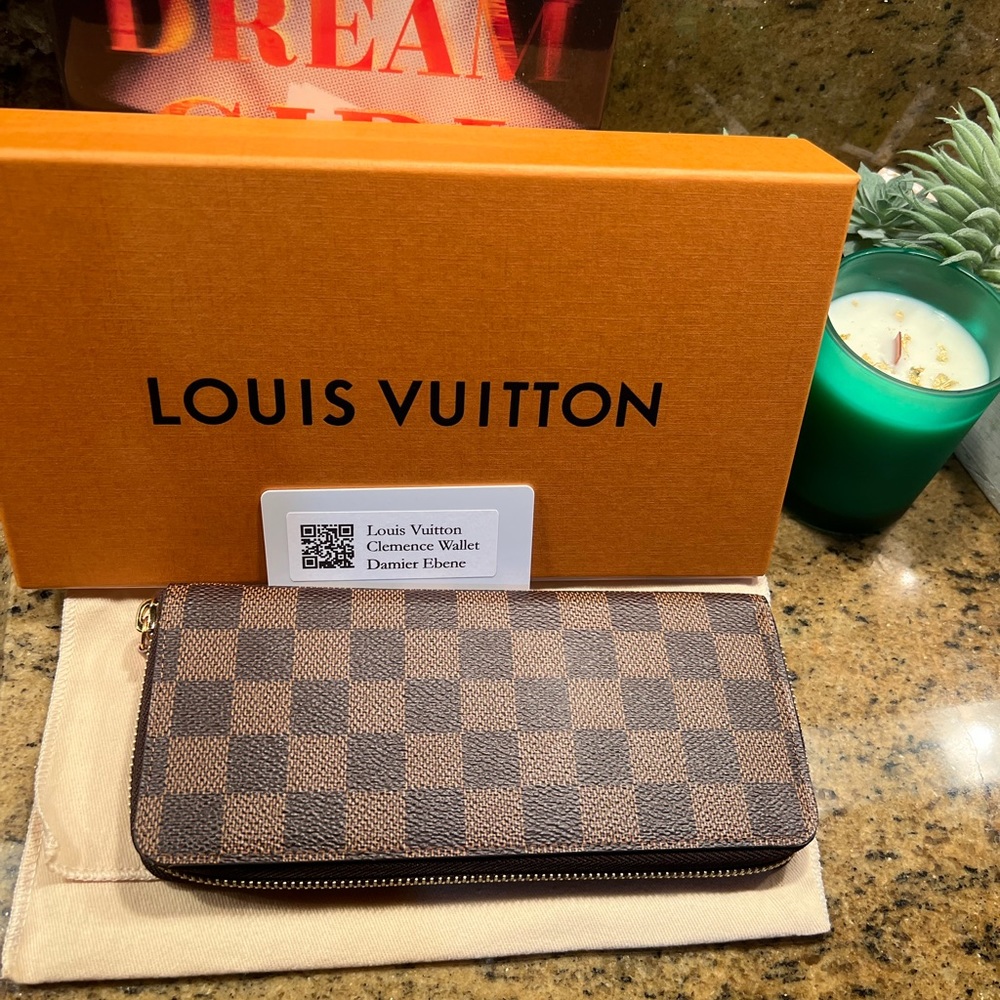 ✅ Authentic Louis Vuitton Clemence Damier ebene wallet
